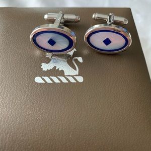 Birks stealing silver mens cuff links with Mother of Pearl